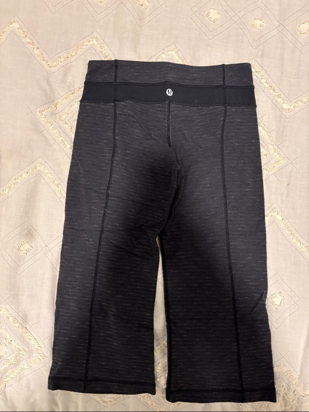 lululemon athletica Black Heather Cropped Leggings